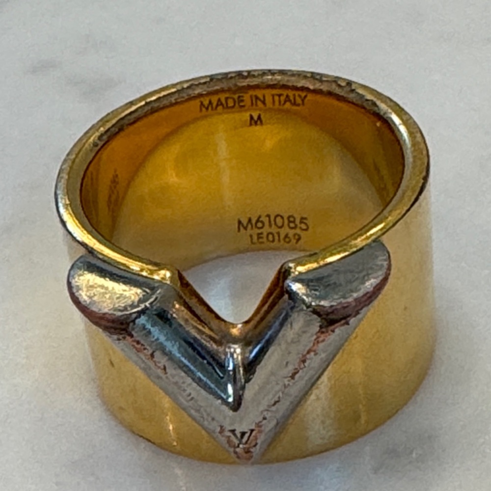 Vintage Authentic Louis Vuitton Gold Ring Size Made in Italy - Picture 3 of 11